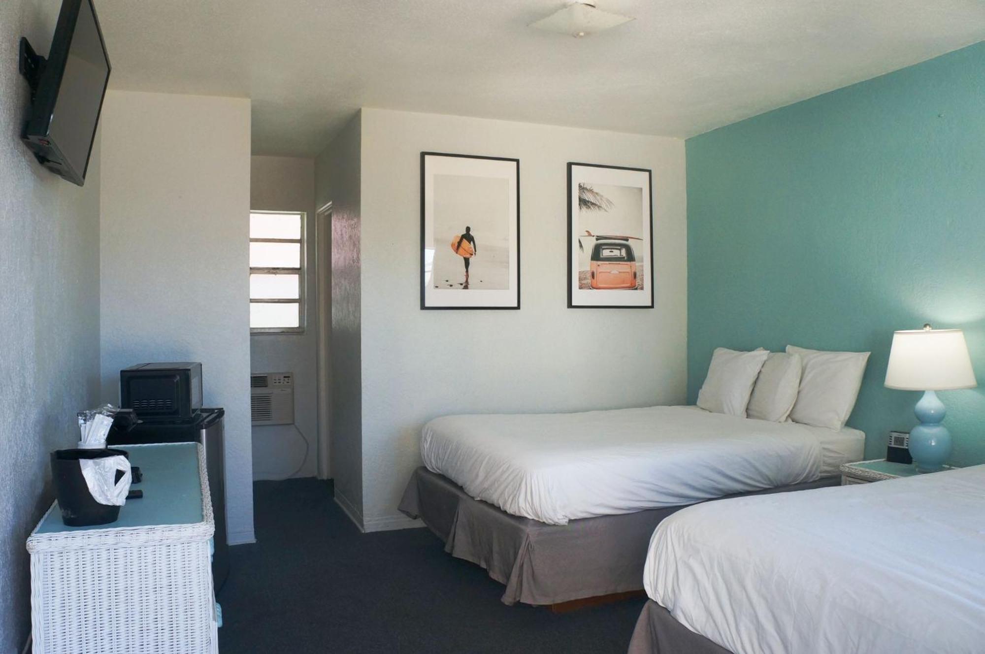 Ocean Holiday Motel Daytona Beach Exterior photo