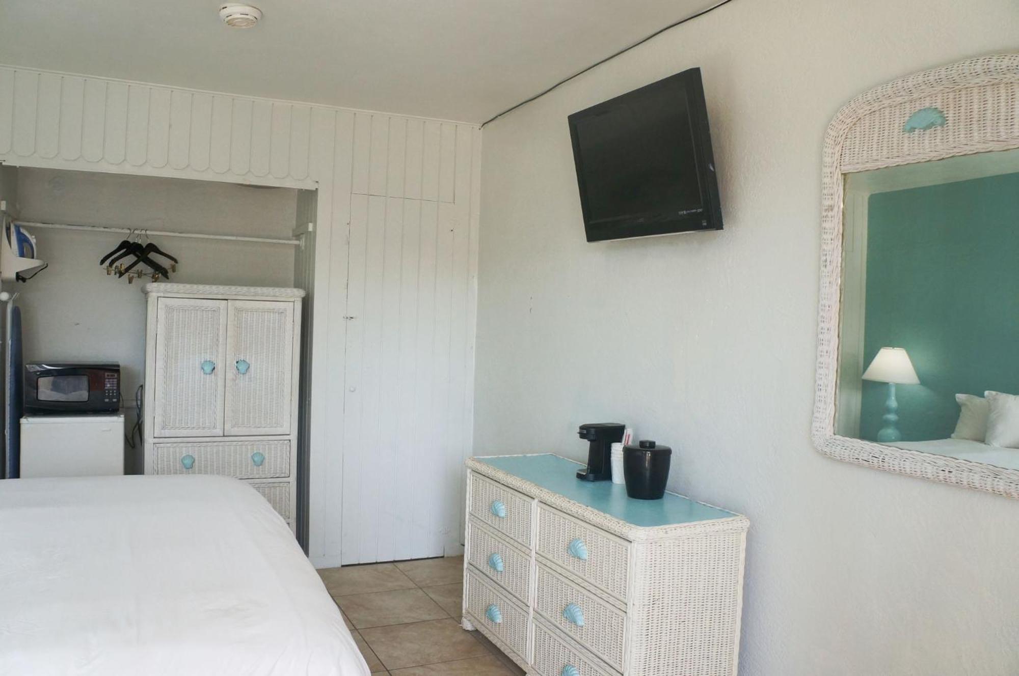 Ocean Holiday Motel Daytona Beach Exterior photo