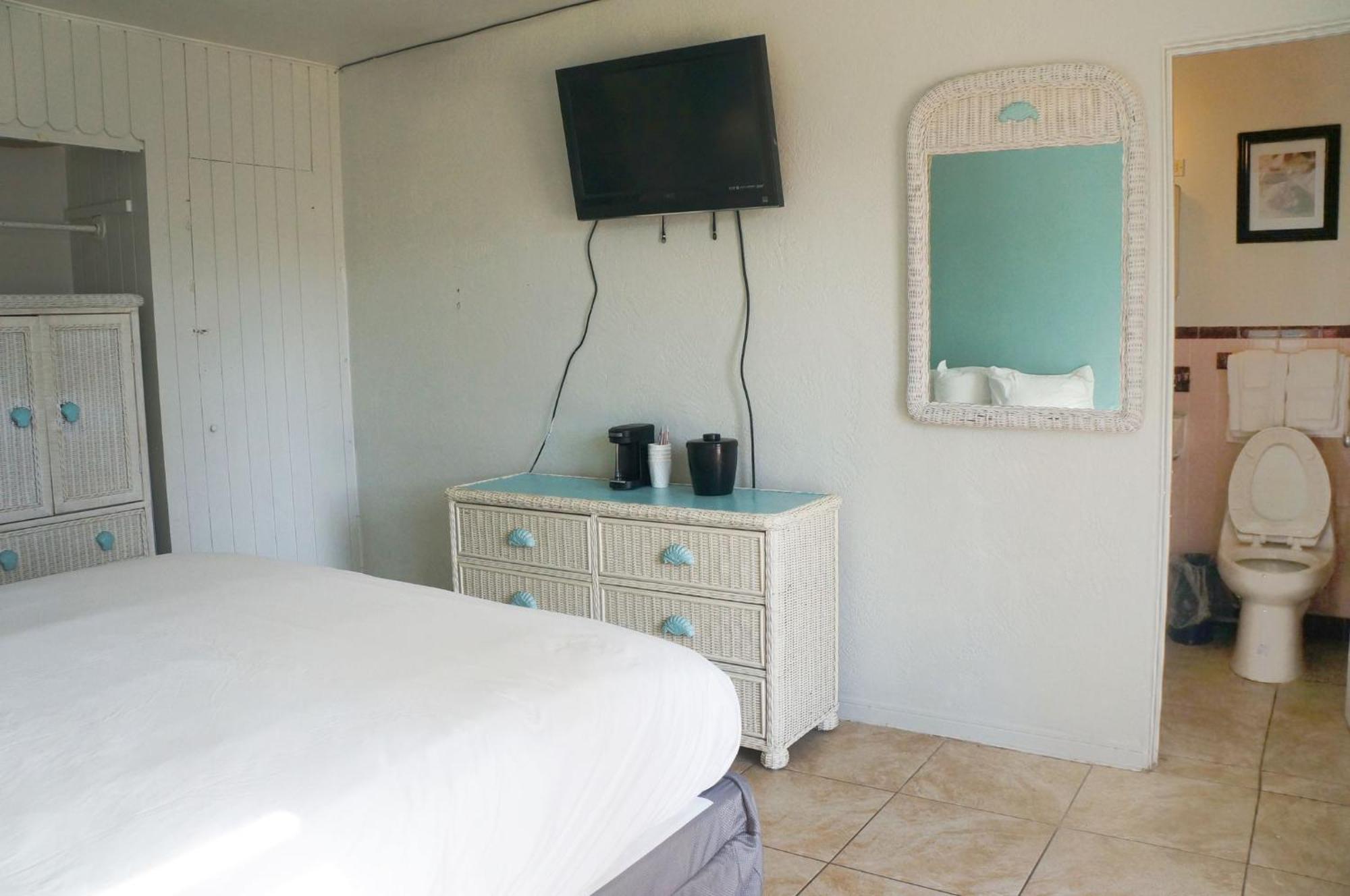 Ocean Holiday Motel Daytona Beach Exterior photo