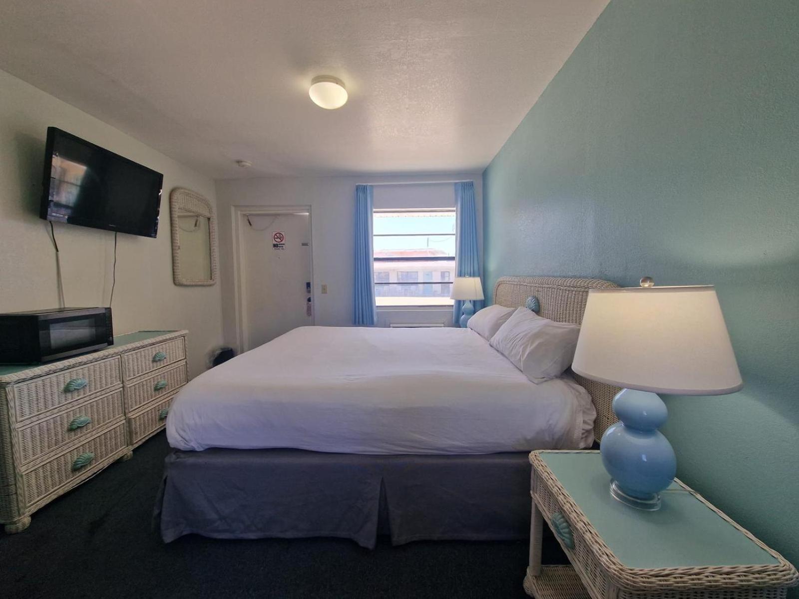 Ocean Holiday Motel Daytona Beach Exterior photo